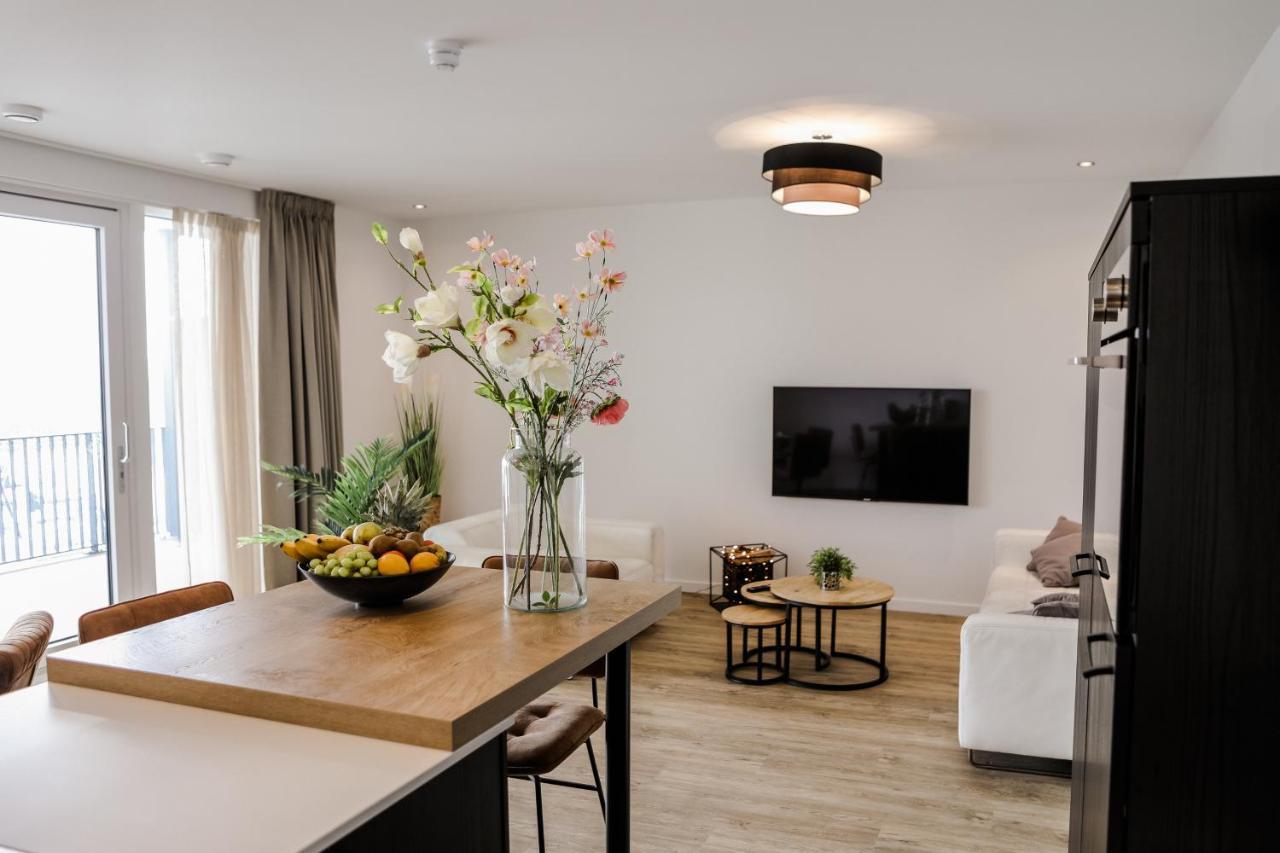 Luxe 4 Persoons Appartement In Residence Marina Kamperland 2C Bagian luar foto